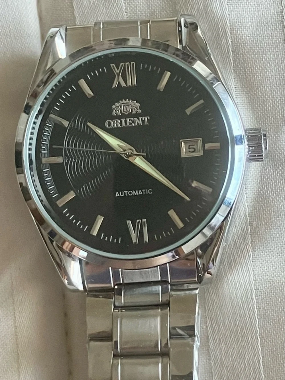 Brand New Stainless Steel Automatic 22 Jewels with Stainless Steel Bracelet ❤️❤️